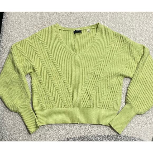 Tahari Women's Size Medium Cable Knit Long Balloon Sleeve Sweater Lime Green - Picture 1 of 10